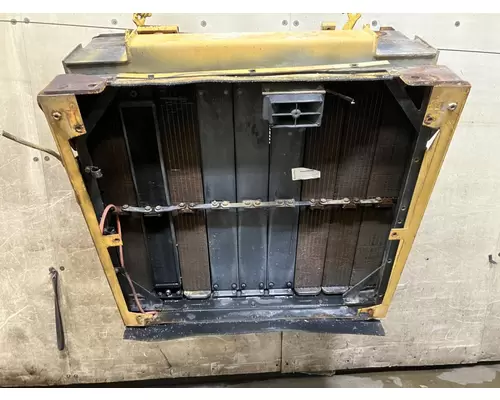 CAT 950F Equip Radiator