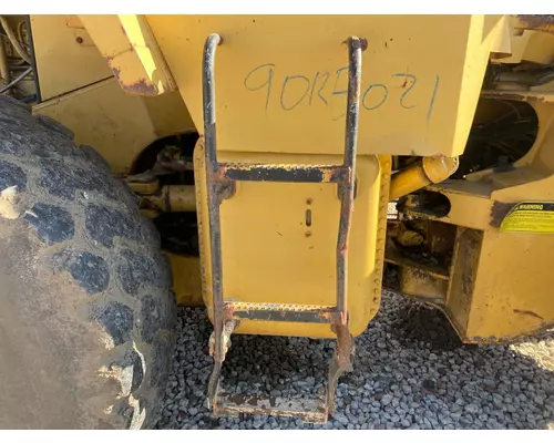 CAT 950F Equip Step