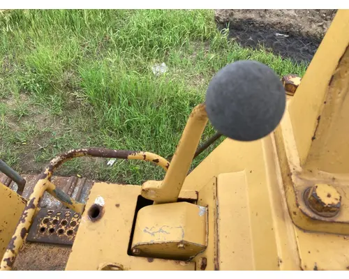 CAT 953 Equip Controls