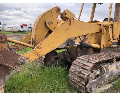 CAT 953 Equip Loader Arm