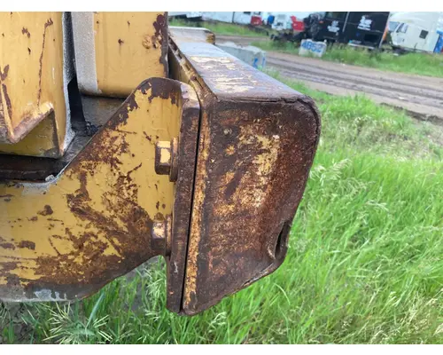 CAT 953 Equip Weight