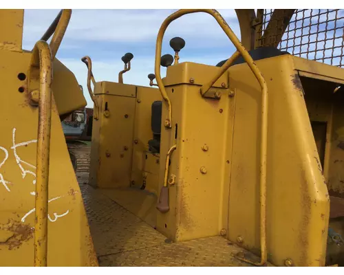 CAT 955K Equipment Parts Unit