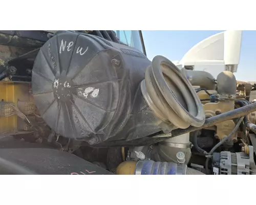 CAT C-12 Air Cleaner