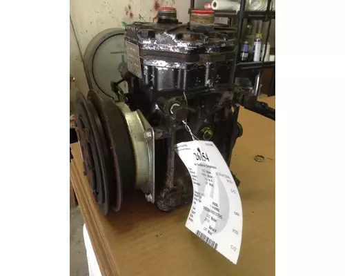 CAT C-12 Air Conditioner Compressor