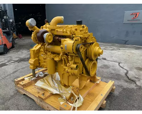 CAT C-12 Engine Assembly