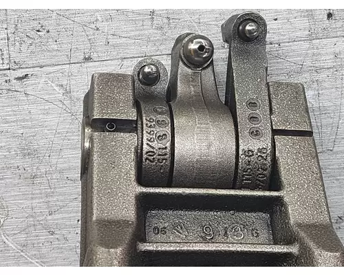 CAT C-12 Rocker Arm