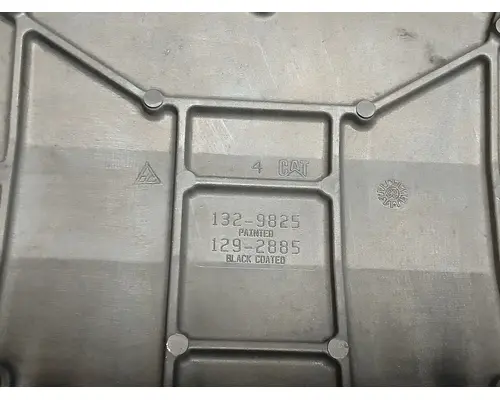 CAT C-12 Valve Cover