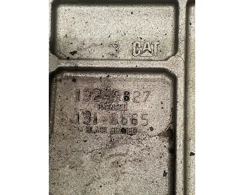 CAT C-12 Valve Cover