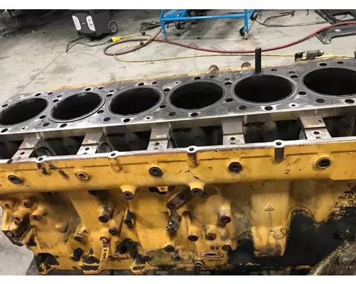 CAT C-13 Cylinder Block