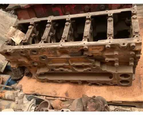CAT C-13 Cylinder Block