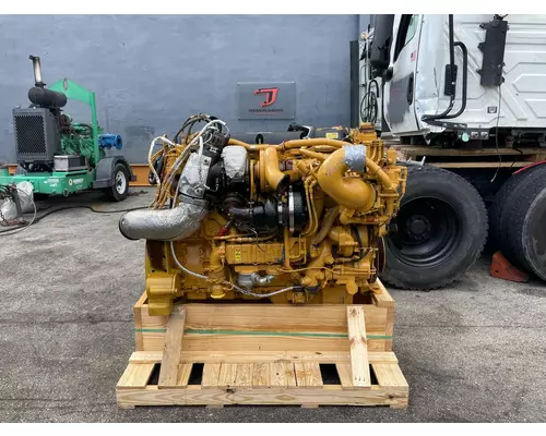 CAT C-13 Engine Assembly