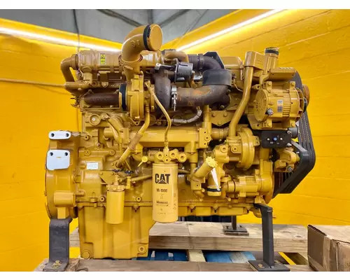 CAT C-13 Engine Assembly