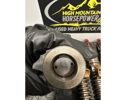 CAT C-13 Fuel Injector