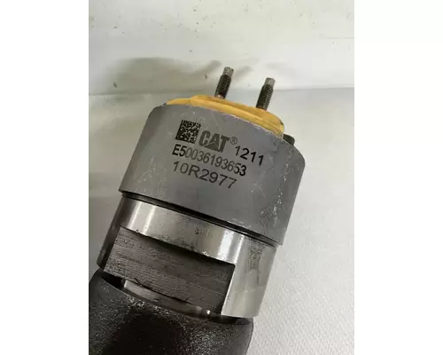 CAT C-13 Fuel Injector