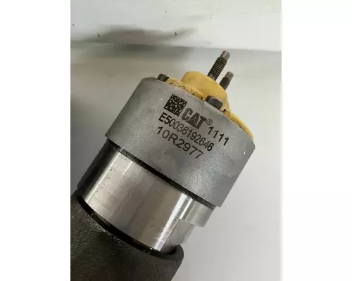 CAT C-13 Fuel Injector