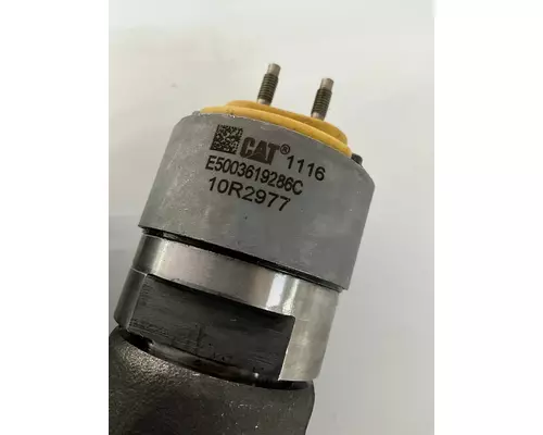 CAT C-13 Fuel Injector