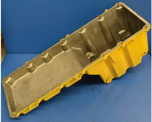 CAT C-13 Oil Pan