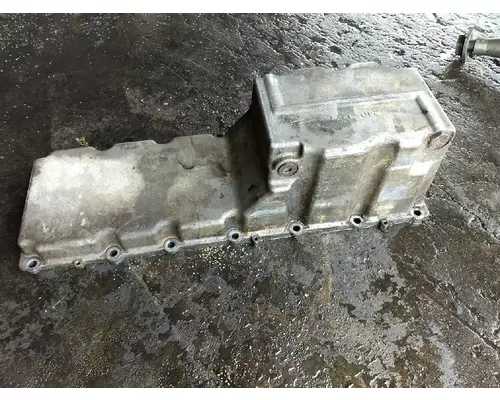 CAT C-13 Oil Pan