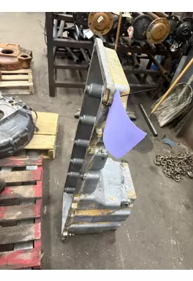 CAT C-13 Oil Pan