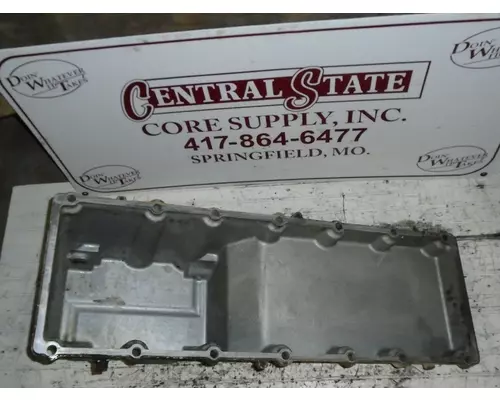 CAT C-13 Oil Pan