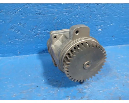 CAT C-13 Oil Pump