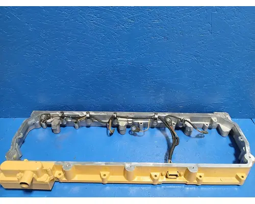 CAT C-13 Valve Cover