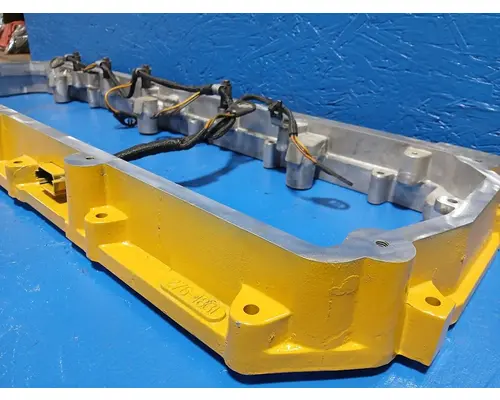 CAT C-13 Valve Cover