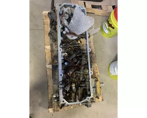 CAT C-13 Valve Cover