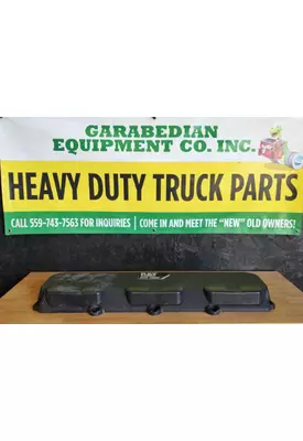 CAT C-13 Valve Cover