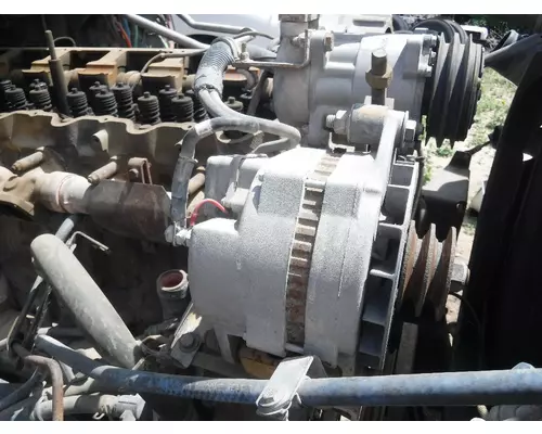 CAT C-15 Alternator