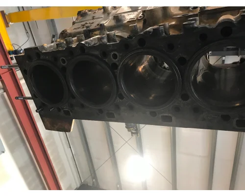 CAT C-15 Cylinder Head