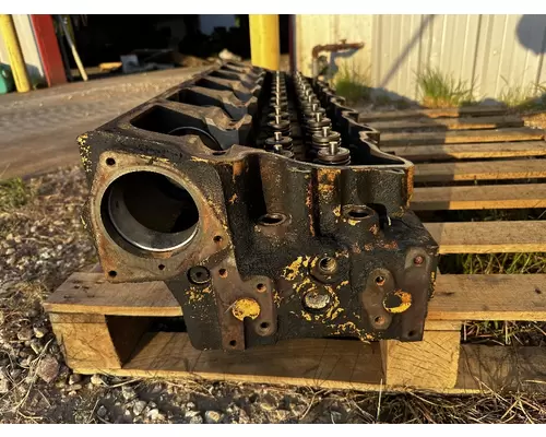 CAT C-15 Cylinder Head