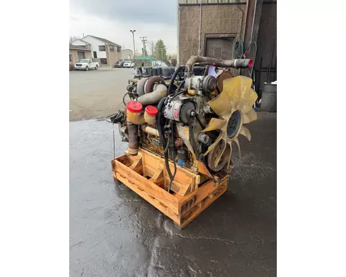 CAT C-15 Engine Assembly