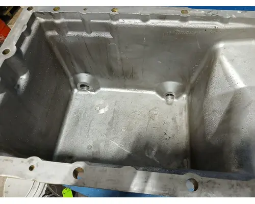 CAT C-15 Oil Pan