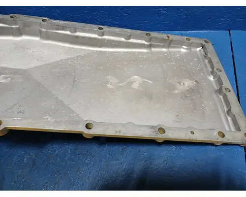 CAT C-15 Oil Pan