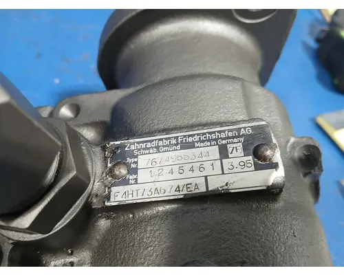 CAT C-15 Power Steering Pump