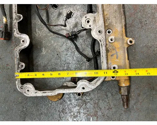 CAT C-15 Valve Cover