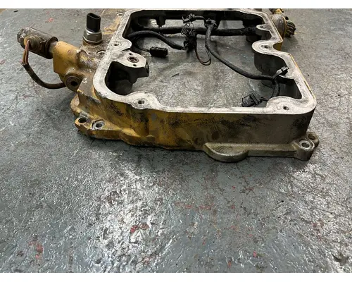 CAT C-15 Valve Cover