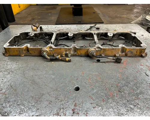 CAT C-15 Valve Cover