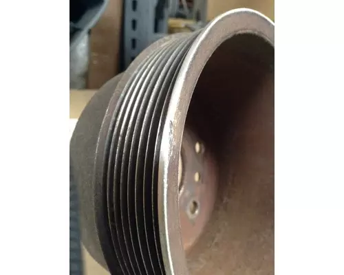 CAT C-7  Pulley