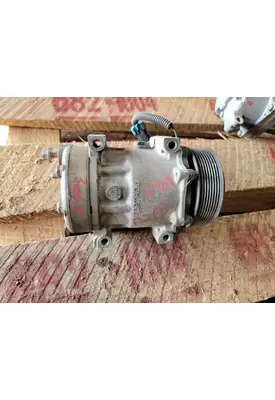 CAT C-7 Air Conditioner Compressor