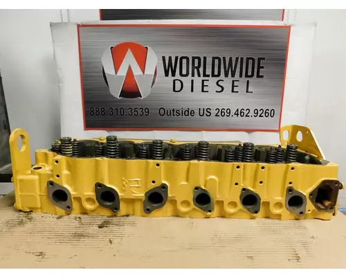 CAT C-7 Cylinder Head