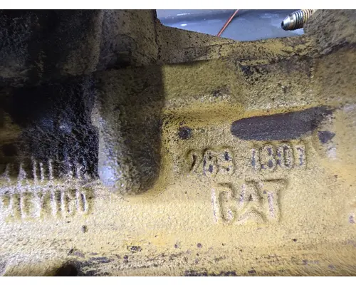 CAT C-7 Cylinder Head