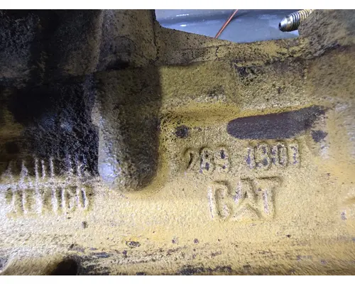 CAT C-7 Cylinder Head