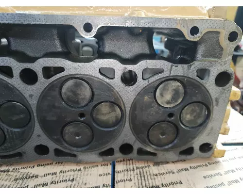 CAT C-7 Cylinder Head