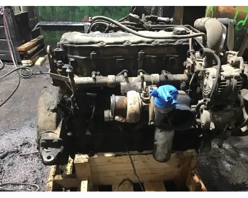 CAT C-7 Engine Assembly