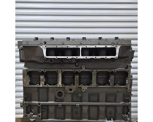 CAT C-7 Engine Assembly