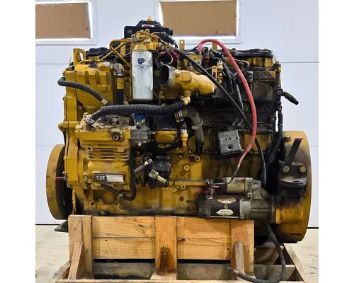 CAT C-7 Engine Assembly