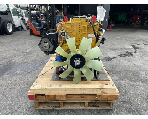 CAT C-7 Engine Assembly