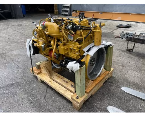 CAT C-7 Engine Assembly